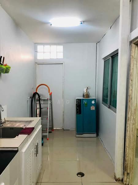 Pruksa Ville 60 Ladkrabang - Onnut, Samut Prakan, Ladkrabang Road, Srisa Chorakhe Noi, Bang Sao Thong, Samut Prakan, 3 Bedrooms, 98 sqm, Townhouse For Sale, by NRagent, 500166693 - DDproperty.com