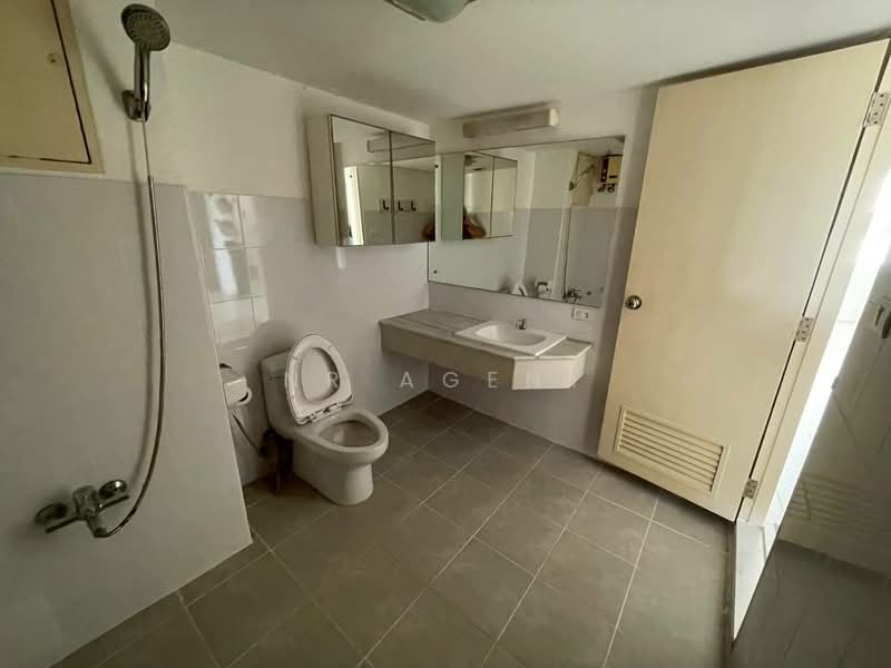 Tara Ruen Ake, Bangkok, 17 Soi Ramkhamhaeng 43/1, Phlapphla, Wang Thonglang, Bangkok, 2 Bedrooms, 115 sqm, Condo For Sale, by NR AGENT, 500166696 - DDproperty.com