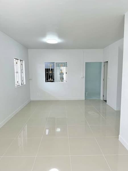 Baan Pruksa 33 Bangbuathong, Nonthaburi, Rural Road, Nonthaburi 3087, Bang Khu Rat, Bang Bua Thong, Nonthaburi, 3 Bedrooms, 97 sqm, Townhouse For Sale, by NRagent, 500166699 - DDproperty.com