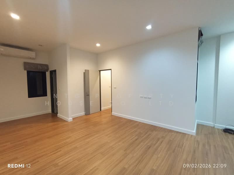 Cozy @ Satreewittaya 2 Soi 10, Bangkok, Satreewitthaya 2 Soi 10, Lat Phrao, Lat Phrao, Bangkok, 3 Bedrooms, 165 sqm, Townhouse For Rent, by NTG Property House Co.,Ltd., 500166741 - DDproperty.com