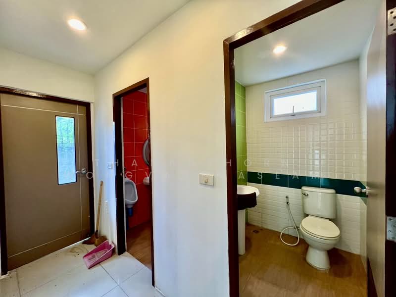 บ้านเดี่ยวหลังมุม สไตล์โฮมออฟฟิศ | วิภาวดี 20, กรุงเทพ, จอมพล, จตุจักร, กรุงเทพ, 241 ตร.ม., บ้านเดี่ยว ให้เช่า, โดย Thananthorn Wongvarnkaseam, 500166750 - DDproperty.com