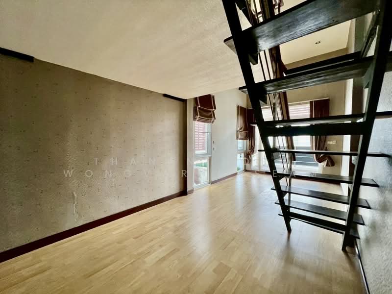 Corner Detached Home with Home Office Design | Vibhavadi 20, Bangkok, Jom Phon, Chatuchak, Bangkok, 3 Bedrooms, 241 sqm, Single Detached House For Rent, by Thananthorn Wongvarnkaseam, 500166750 - DDproperty.com