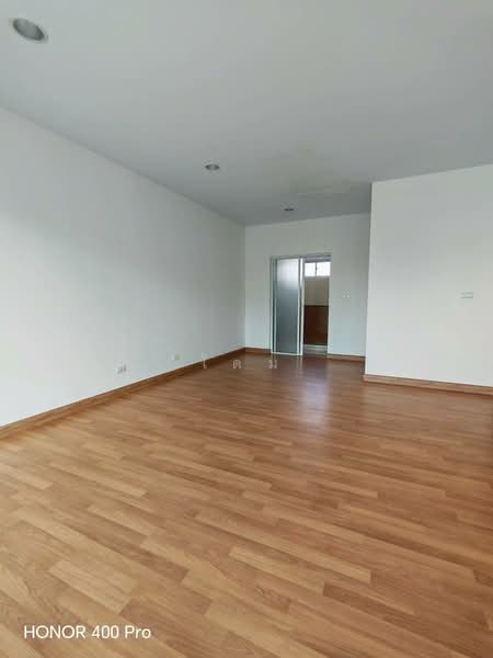 Baan Klang Muang S-Sense Srinakarin, Bangkok, Srinakarin Road, Nong Bon, Prawet, Bangkok, 3 Bedrooms, 160 sqm, Townhouse For Sale, by โดม, 500166754 - DDproperty.com