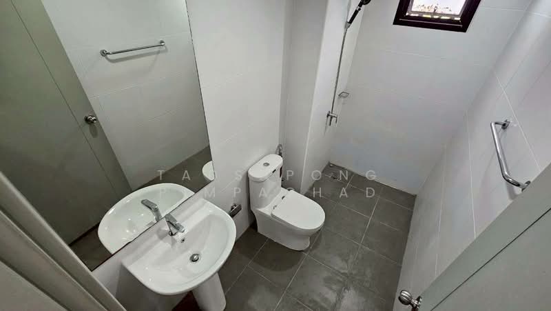 โฮมออฟฟิศ 3.5 ชั้น The Loft 69 เพชรเกษม 69, กรุงเทพ, หลักสอง, บางแค, กรุงเทพ, 180 ตร.ม., ตึกแถว-อาคารพาณิชย์ ขาย, โดย Tadsapong Pimpachad, 500166775 - DDproperty.com