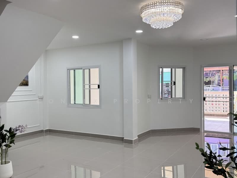 Baan Sinsup 1 Rangsit - Klong 4, Pathum Thani, รังสิต - นครนายก, Bang Yitho, Thanyaburi, Pathum Thani, 4 Bedrooms, 130 sqm, Townhouse For Sale, by Connex Property, 500166783 - DDproperty.com