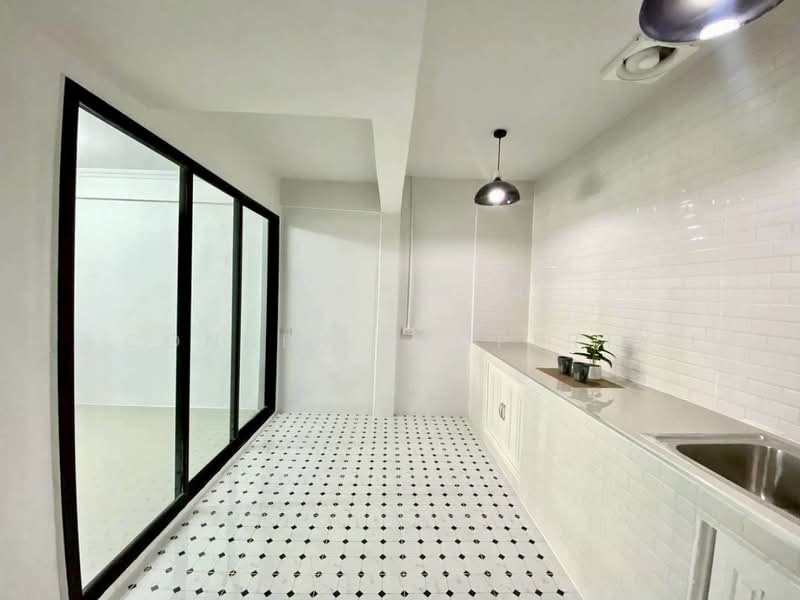 บ้านบัวหลวง, นนทบุรี, -, บางกระสอ, เมืองนนทบุรี, นนทบุรี, 136 ตร.ม., ทาวน์เฮ้าส์ ขาย, โดย Connex Property, 500166810 - DDproperty.com