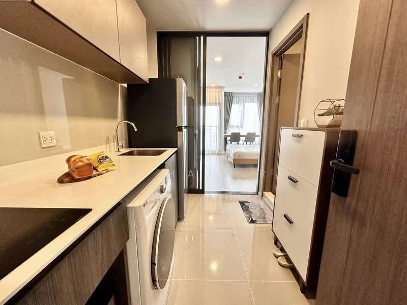 Life Phahon-Ladprao, Bangkok, 996 Phahonyothin Road, Jom Phon, Chatuchak, Bangkok, Studio, 29 sqm, Condo For Rent, by Aom Hatairat, 500166828 - DDproperty.com