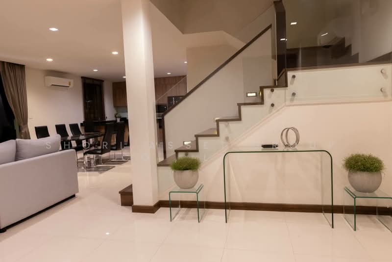 Rochalia Sky Villa, Chiang Mai, 338 Rob Mueang Chiang Mai Road, San Phak Wan, Hang Dong, Chiang Mai, 3 Bedrooms, 245 sqm, Single Detached House For Rent, by Shori Asset Group Co., Ltd., 500166861 - DDproperty.com