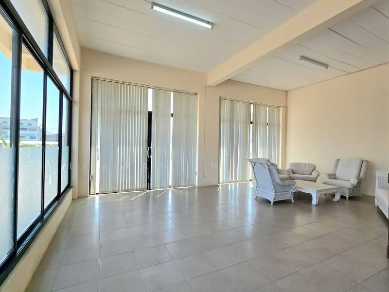 จอหอ, Nakhon Ratchasima, Cho Ho, Muang Nakhon Ratchasima, Nakhon Ratchasima, , 780 sqm, Shophouse For Sale, by Nipawan Thurasuk, 500166872 - DDproperty.com