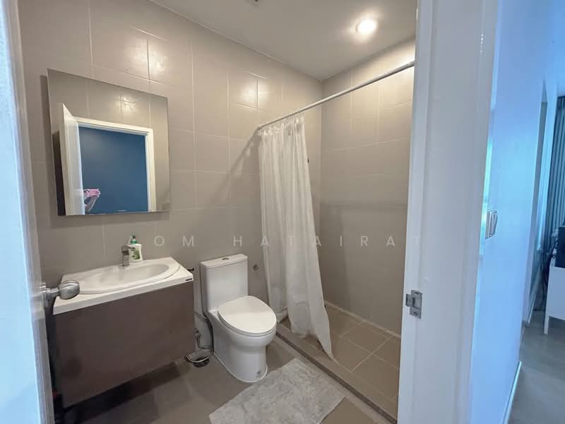 Hive Sathorn, Bangkok, Krung Thonburi Road, Khlong Ton Sai, Khlong San, Bangkok, 2 Bedrooms, 70 sqm, Condo For Rent, by Aom Hatairat, 500166887 - DDproperty.com