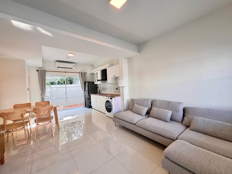 Indy Bangna-Ramkhamhaeng 2, Bangkok, Soi 7, Dok Mai, Prawet, Bangkok, 2 Bedrooms, 89 sqm, Townhouse For Rent, by Wallaya (Jang) Boonmee, 500166893 - DDproperty.com