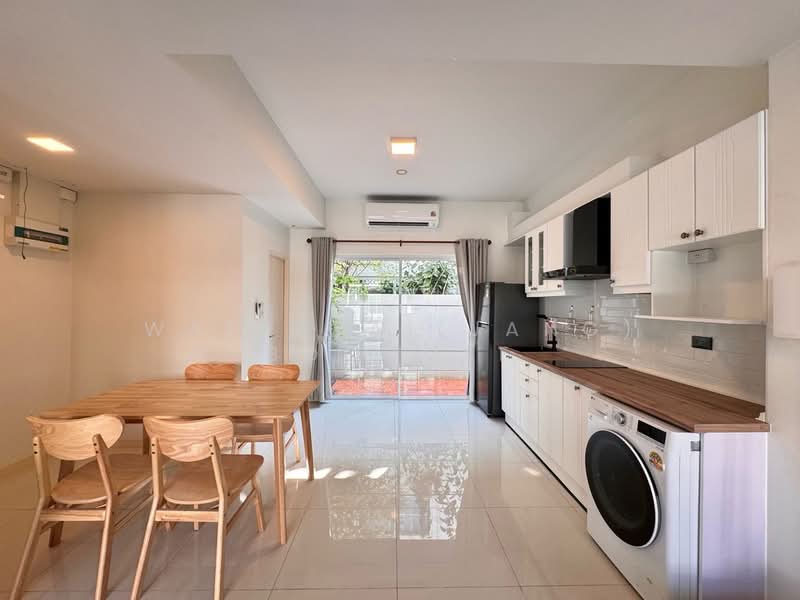 Indy Bangna-Ramkhamhaeng 2, Bangkok, Soi 7, Dok Mai, Prawet, Bangkok, 2 Bedrooms, 89 sqm, Townhouse For Rent, by Wallaya (Jang) Boonmee, 500166893 - DDproperty.com