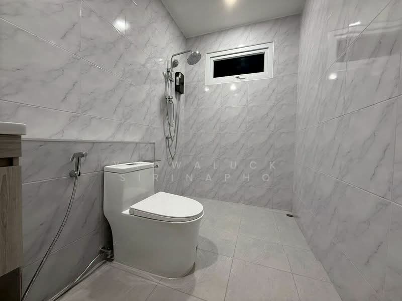 Ponthep Garden Ville 5, Chon Buri (Pattaya), Public Works Road No. Chb. 2039, Nong Pru, Bang Lamung (Pattaya), Chon Buri (Pattaya), 3 Bedrooms, 139 sqm, Single Detached House For Sale, by Yaowaluck Sirinapho, 500166915 - DDproperty.com