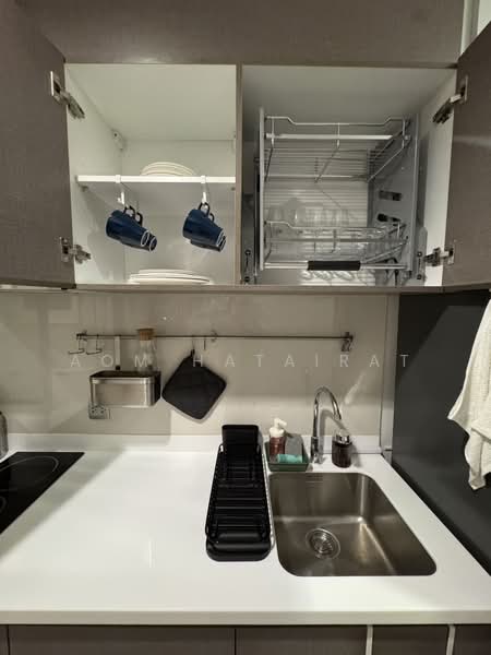 Life Ladprao Valley, Bangkok, Phaholyothin Road, Jom Phon, Chatuchak, Bangkok, 2 Bedrooms, 58 sqm, Condo For Rent, by Aom Hatairat, 500166917 - DDproperty.com