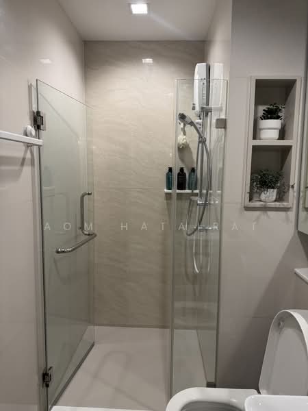 Life Ladprao Valley, Bangkok, Phaholyothin Road, Jom Phon, Chatuchak, Bangkok, 2 Bedrooms, 58 sqm, Condo For Rent, by Aom Hatairat, 500166917 - DDproperty.com