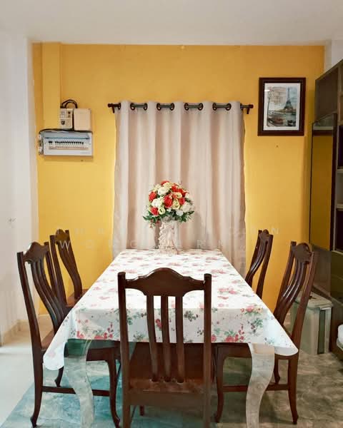 Baan Klang Muang The Royal Monaco Srinakarin-Pattanakarn, Bangkok, Rama 9 Road, Soi 43, Suan Luang, Suan Luang, Bangkok, 3 Bedrooms, 190 sqm, Townhouse For Rent, by Thananthorn Wongvarnkaseam, 500166925 - DDproperty.com