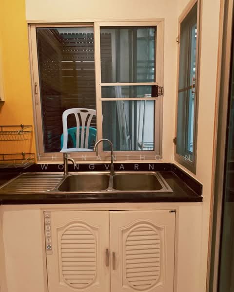 Baan Klang Muang The Royal Monaco Srinakarin-Pattanakarn, Bangkok, Rama 9 Road, Soi 43, Suan Luang, Suan Luang, Bangkok, 3 Bedrooms, 190 sqm, Townhouse For Rent, by Thananthorn Wongvarnkaseam, 500166925 - DDproperty.com