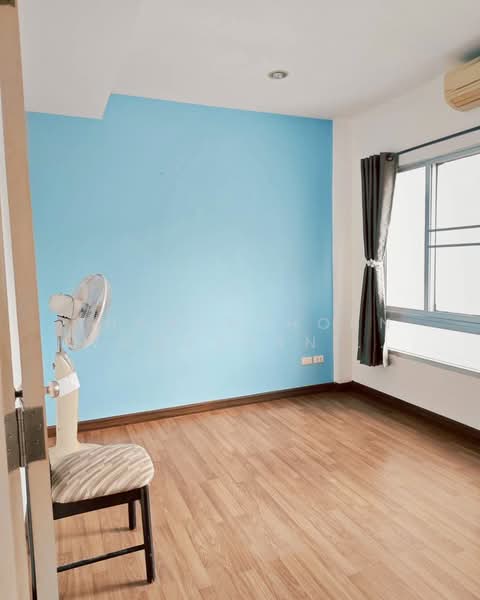 Baan Klang Muang The Royal Monaco Srinakarin-Pattanakarn, Bangkok, Rama 9 Road, Soi 43, Suan Luang, Suan Luang, Bangkok, 3 Bedrooms, 190 sqm, Townhouse For Rent, by Thananthorn Wongvarnkaseam, 500166925 - DDproperty.com