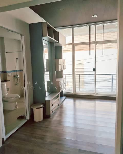 Baan Klang Muang The Royal Monaco Srinakarin-Pattanakarn, Bangkok, Rama 9 Road, Soi 43, Suan Luang, Suan Luang, Bangkok, 3 Bedrooms, 190 sqm, Townhouse For Rent, by Thananthorn Wongvarnkaseam, 500166925 - DDproperty.com