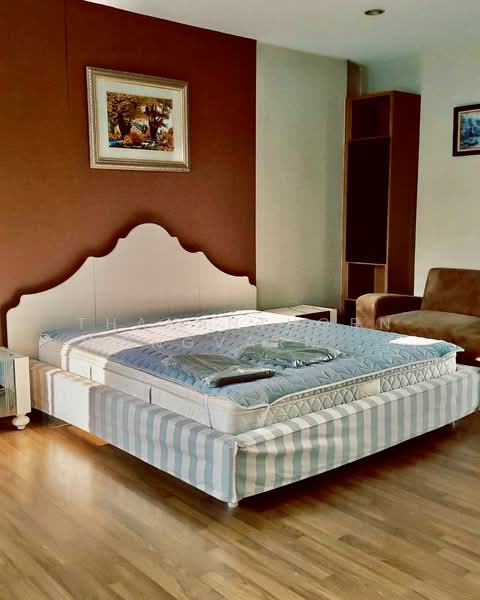 Baan Klang Muang The Royal Monaco Srinakarin-Pattanakarn, Bangkok, Rama 9 Road, Soi 43, Suan Luang, Suan Luang, Bangkok, 3 Bedrooms, 190 sqm, Townhouse For Rent, by Thananthorn Wongvarnkaseam, 500166925 - DDproperty.com