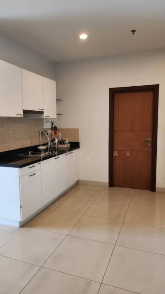 The Star Estate @ Narathiwas, Bangkok, 188 Naradhiwas Rajanagarindra Rd, Chong Nonsi, Yan Nawa, Bangkok, 1 Bedroom, 64 sqm, Condo For Sale, by Kanthayavee Chaicharoenseree, 500166945 - DDproperty.com