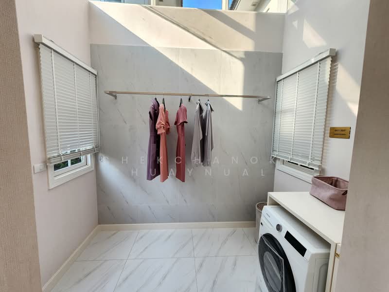 Grandio Ramintra-Wongwaen, Bangkok, Kanchanaphisek Road, Tha Rang, Bang Khen, Bangkok, 4 Bedrooms, 216 sqm, Single Detached House For Sale, by Chekchanok Chuaynual, 500166953 - DDproperty.com