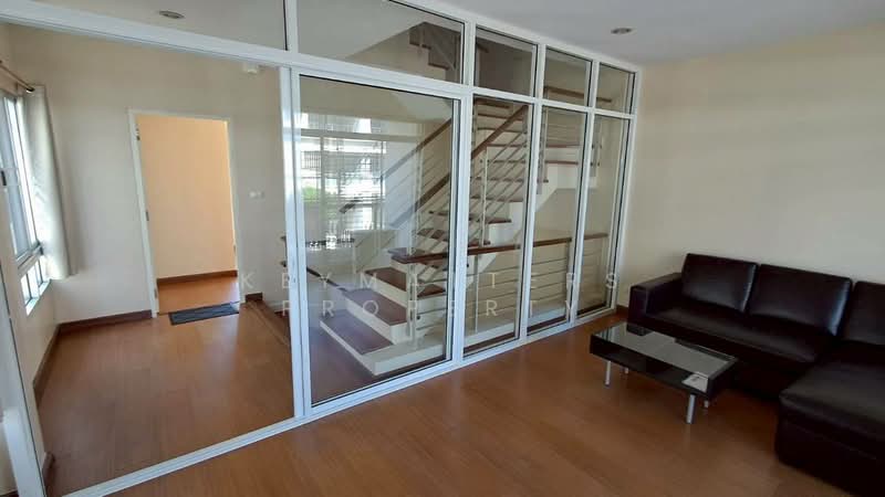 Baan Klang Muang Urbanion Srinakarin : บ้านกลางเมือง เออร์บาเนี่ยน ศรีนครินทร์, กรุงเทพ, ซอยศรีนครินทร์ 46, หนองบอน, ประเวศ, กรุงเทพ, 180 ตร.ม., บ้านเดี่ยว ให้เช่า, โดย keymatters property, 500166975 - DDproperty.com