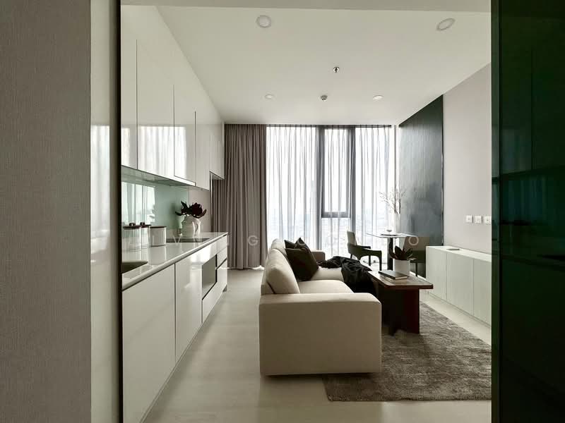 Mazarine Ratchayothin, Bangkok, Soi Phahonyothin 30, Phahonyothin Road, Chan Kasem, Chatuchak, Bangkok, 2 Bedrooms, 49 sqm, Condo For Rent, by Living Condo, 500166976 - DDproperty.com