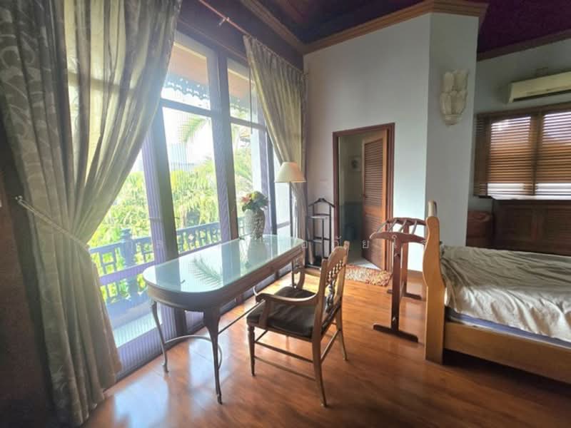 ไม่พบโครงการ, Bangkok, สุขุมวิท42, Phra Kanong, Khlong Toei, Bangkok, 3 Bedrooms, 220 sqm, Single Detached House For Rent, by กุลจิรา อภัยโส, 500166981 - DDproperty.com