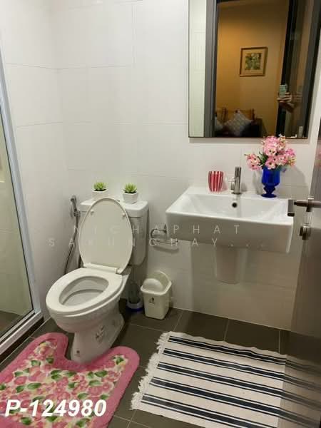 The Base Park East Sukhumvit 77, Bangkok, 99 Soi Pridi Banomyong 2, Phra Kanong Nua, Watthana, Bangkok, 1 Bedroom, 31 sqm, Condo For Rent, by Nichaphat Sakunchayapha, 500166988 - DDproperty.com