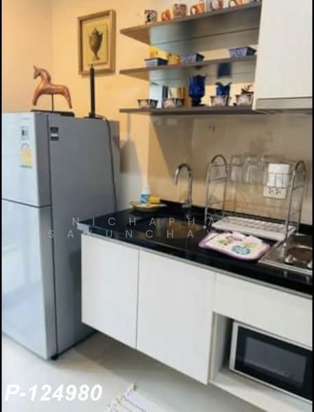 The Base Park East Sukhumvit 77, Bangkok, 99 Soi Pridi Banomyong 2, Phra Kanong Nua, Watthana, Bangkok, 1 Bedroom, 31 sqm, Condo For Rent, by Nichaphat Sakunchayapha, 500166988 - DDproperty.com