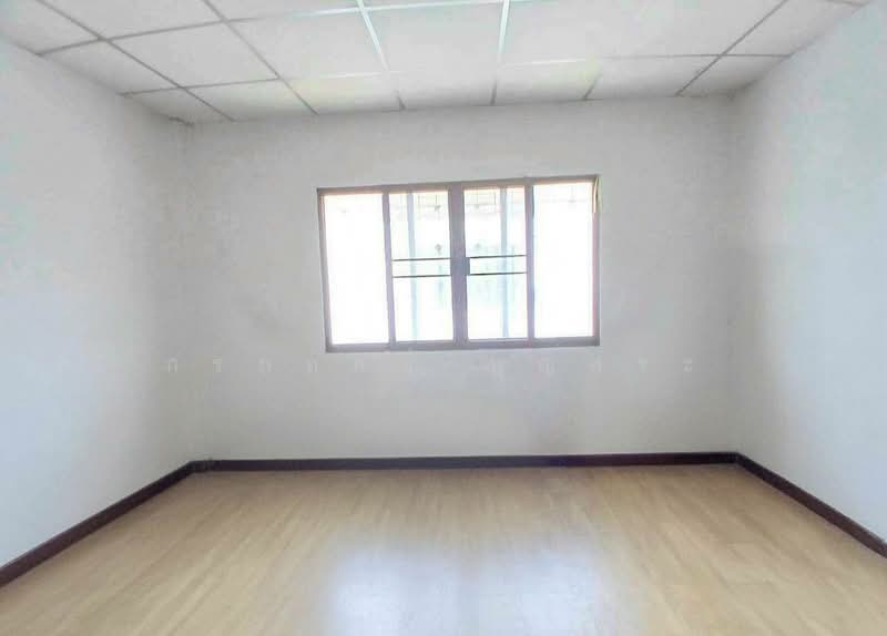 Chokchai Panchasap Ramkhamhaeng 184, Bangkok, Min Buri, Min Buri, Bangkok, 2 Bedrooms, 110 sqm, Townhouse For Sale, by กรกฤตย์ บุญสระ, 500167001 - DDproperty.com