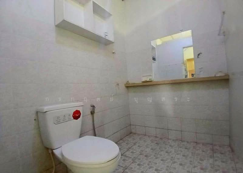 Chokchai Panchasap Ramkhamhaeng 184, Bangkok, Min Buri, Min Buri, Bangkok, 2 Bedrooms, 110 sqm, Townhouse For Sale, by กรกฤตย์ บุญสระ, 500167001 - DDproperty.com