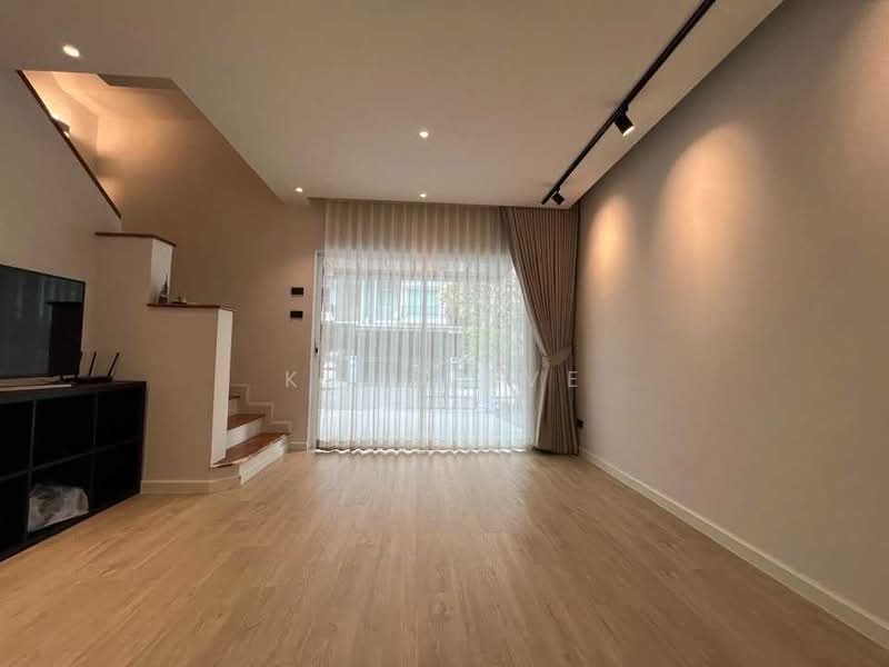 The Metro Rama 9, Bangkok, Soi 3/2, Prawet, Prawet, Bangkok, 3 Bedrooms, 190 sqm, Townhouse For Rent, by Khun Eve, 500167004 - DDproperty.com