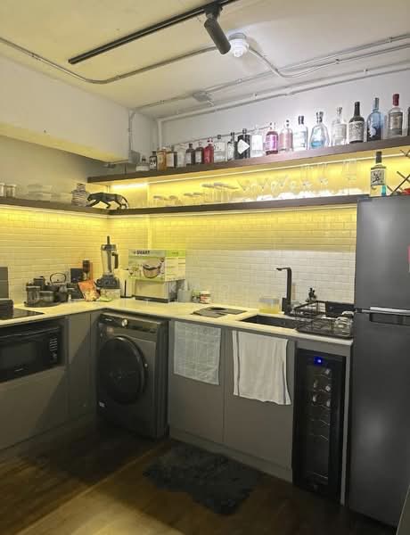 President Park Sukhumvit 24, Bangkok, 99 Sukhumvit 24 Alley, Khlongtoei Nua, Watthana, Bangkok, Studio, 75 sqm, Condo For Sale, by Kao Natthathida Paksee, 500167005 - DDproperty.com