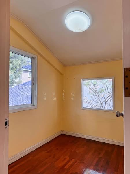 Single House Soi Soonvijai, Bangkok, Bang Kapi, Huai Khwang, Bangkok, 4 Bedrooms, 400 sqm, Single Detached House For Rent, by ปรินทร์ญาดา ชิณโชติ, 500167010 - DDproperty.com