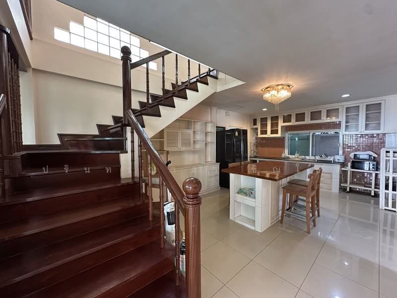 ให้เช่า - บ้านเดี่ยว ซอยศูนย์วิจัย, กรุงเทพ