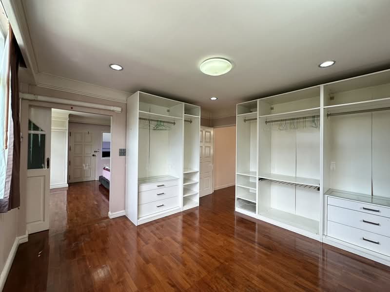 ให้เช่า - บ้านเดี่ยว ซอยศูนย์วิจัย, กรุงเทพ