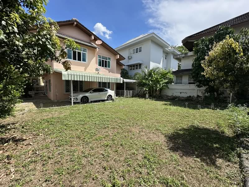 ให้เช่า - บ้านเดี่ยว ซอยศูนย์วิจัย, กรุงเทพ