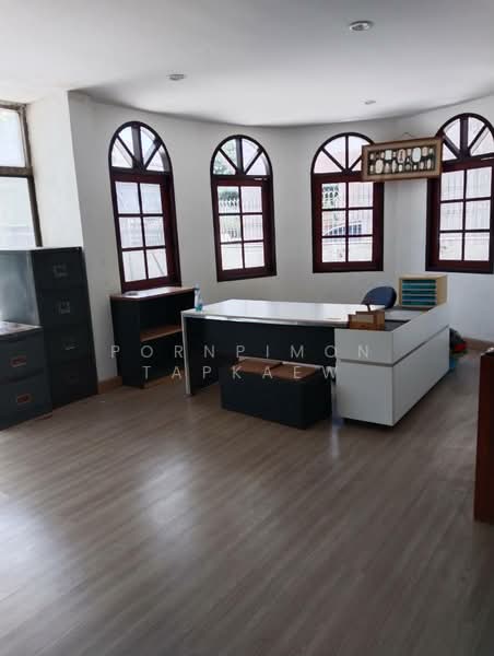 Amarinniwet 1, Bangkok, Soi Ram Inthra 3, Ram Inthra Road, Anusaowari, Bang Khen, Bangkok, 5 Bedrooms, 500 sqm, Single Detached House For Sale, by Pornpimon Tapkaew, 500167012 - DDproperty.com