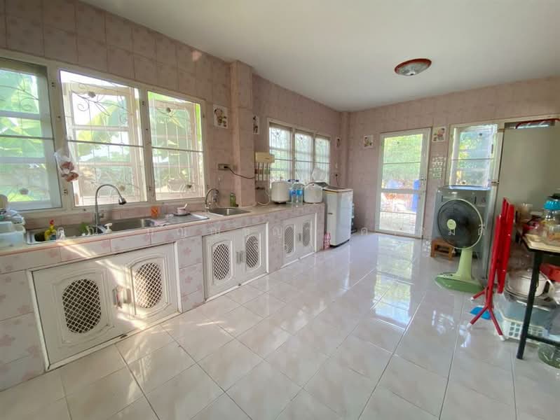 บ้าน + ที่ดิน 2 ชั้น 250 ตร.ว. ใกล้โลตัสลำลูกกา คลอง6 ถนนลำลูกกา, ปทุมธานี, บึงทองหลาง, ลำลูกกา, ปทุมธานี, 400 ตร.ม., บ้านเดี่ยว ขาย, โดย คุณ กัญญ์ชญา คารมดี (จิ๋ว), 500167036 - DDproperty.com