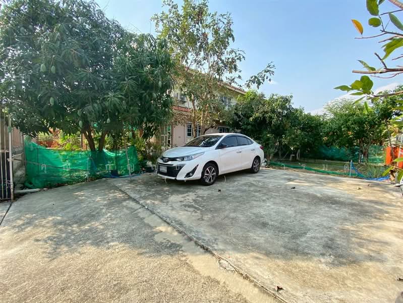 บ้าน + ที่ดิน 2 ชั้น 250 ตร.ว. ใกล้โลตัสลำลูกกา คลอง6 ถนนลำลูกกา, Pathum Thani, Bung Thong Lang, Lam Luk Ka, Pathum Thani, 5 Bedrooms, 400 sqm, Single Detached House For Sale, by คุณ กัญญ์ชญา คารมดี (จิ๋ว), 500167036 - DDproperty.com