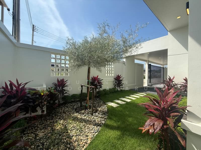 ขายหมู่บ้านมันดาราวิลล่า ถลาง - ย่าจันทร์ บ้านหลังใหญ่ พื้นที่เยอะ สะดวกสบาย จัดสวนสวยเต็ม, ภูเก็ต, เทพกระษัตรี, ถลาง, ภูเก็ต, 243 ตร.ม., บ้านเดี่ยว ขาย, โดย Jutanon Komoottanaruk, 500167042 - DDproperty.com