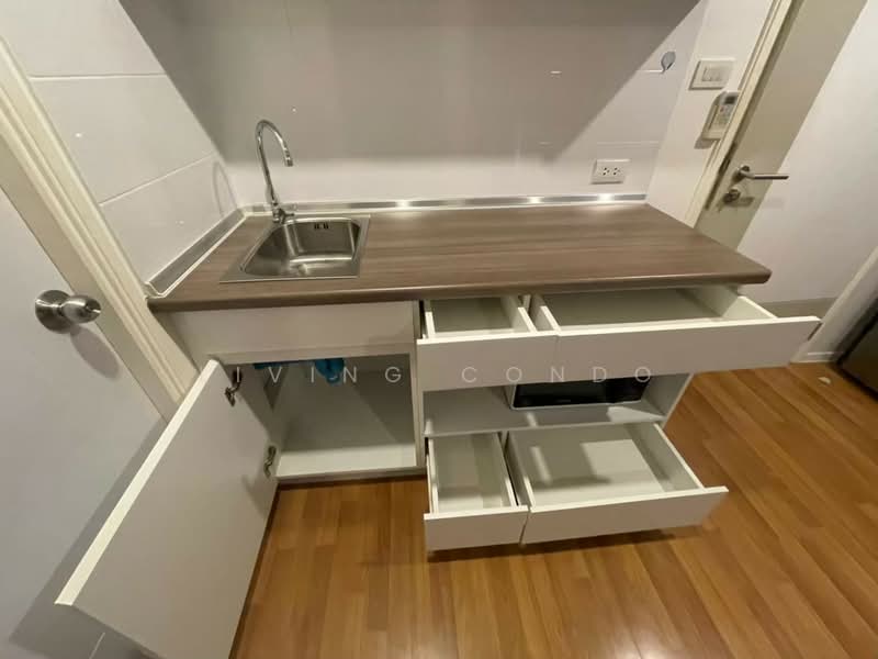 Lumpini Place Bangna Km.3, Bangkok, 52 Soi Bang Na-Trat 23, Bang Na, Bang Na, Bangkok, 1 Bedroom, 26 sqm, Condo For Rent, by Living Condo, 500167070 - DDproperty.com