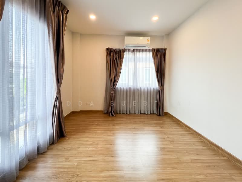 Centro Prachauthit 90, Samut Prakan, Soi Pracha Samakkee, Ban Khlong Suan, Phra Samut Jadee, Samut Prakan, 4 Bedrooms, 175 sqm, Single Detached House For Sale, by Ladda Suebthai, 500167075 - DDproperty.com