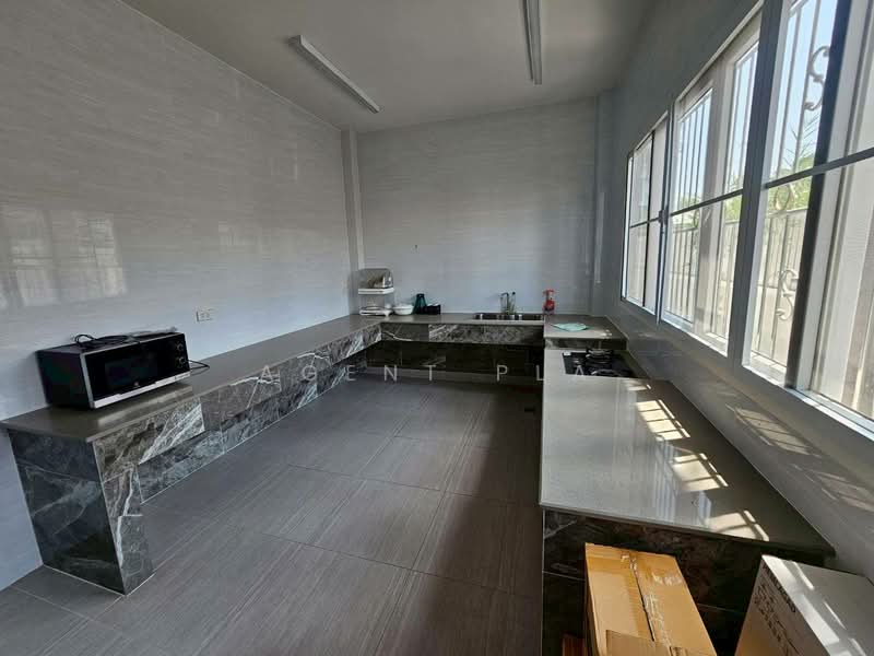 านหรูชั้นเดียว ศรีด่าน22 - บางนาตราด กม5 จดทะเบียนบริษัทได้ (SPSP645), สมุทรปราการ, ซอยพัฒนาชุมชน 5, บางแก้ว, บางพลี, สมุทรปราการ, 1,000 ตร.ม., บ้านเดี่ยว ให้เช่า, โดย Agent Pla, 500167087 - DDproperty.com