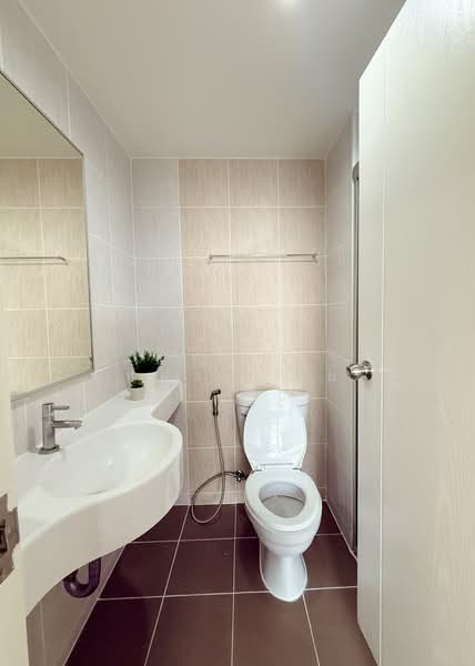 Lumpini Ville On Nut-Phatthanakan, Bangkok, Onnut Road, Prawet, Prawet, Bangkok, 1 Bedroom, 27 sqm, Condo For Sale, by Tanrada Tongsub, 500167088 - DDproperty.com