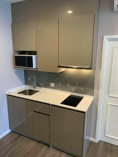 Whizdom Essence, Bangkok, 5 Piyabutr 1 Alley, Bang Chak, Phra Khanong, Bangkok, 1 Bedroom, 34 sqm, Condo For Rent, by ปัณณภัสร์ ศรีพัชรพัชร์, 500167100 - DDproperty.com