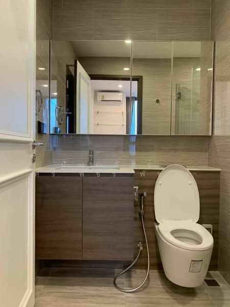 Whizdom Essence, Bangkok, 5 Piyabutr 1 Alley, Bang Chak, Phra Khanong, Bangkok, 1 Bedroom, 34 sqm, Condo For Rent, by ปัณณภัสร์ ศรีพัชรพัชร์, 500167100 - DDproperty.com