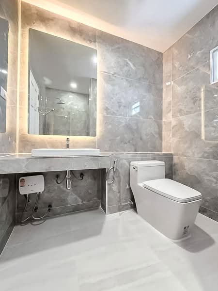 Pool Villa for Sale in Bang Saray near Sukhumvit Road Bang Saray, Chon Buri (Pattaya), Bang Lamung, Bang Lamung (Pattaya), Chon Buri (Pattaya), 4 Bedrooms, 320 sqm, Villa For Sale, by PLC Real Estate, 500167106 - DDproperty.com